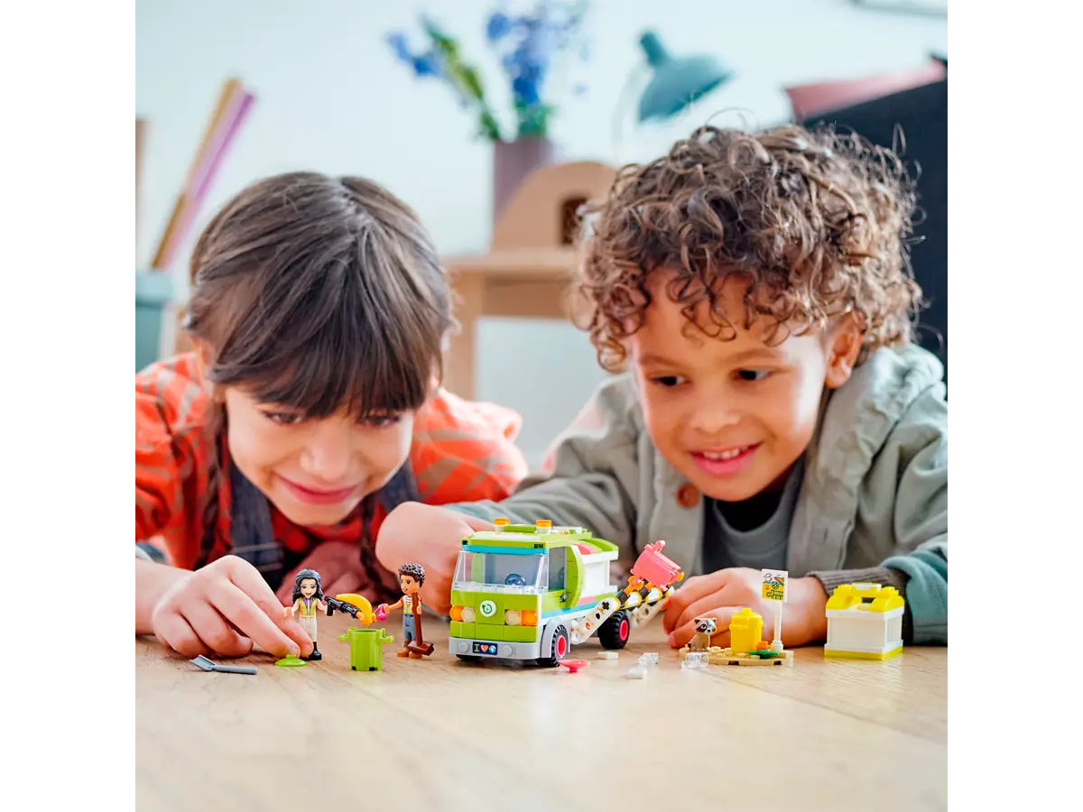 LEGO Friends Recycling Truck
