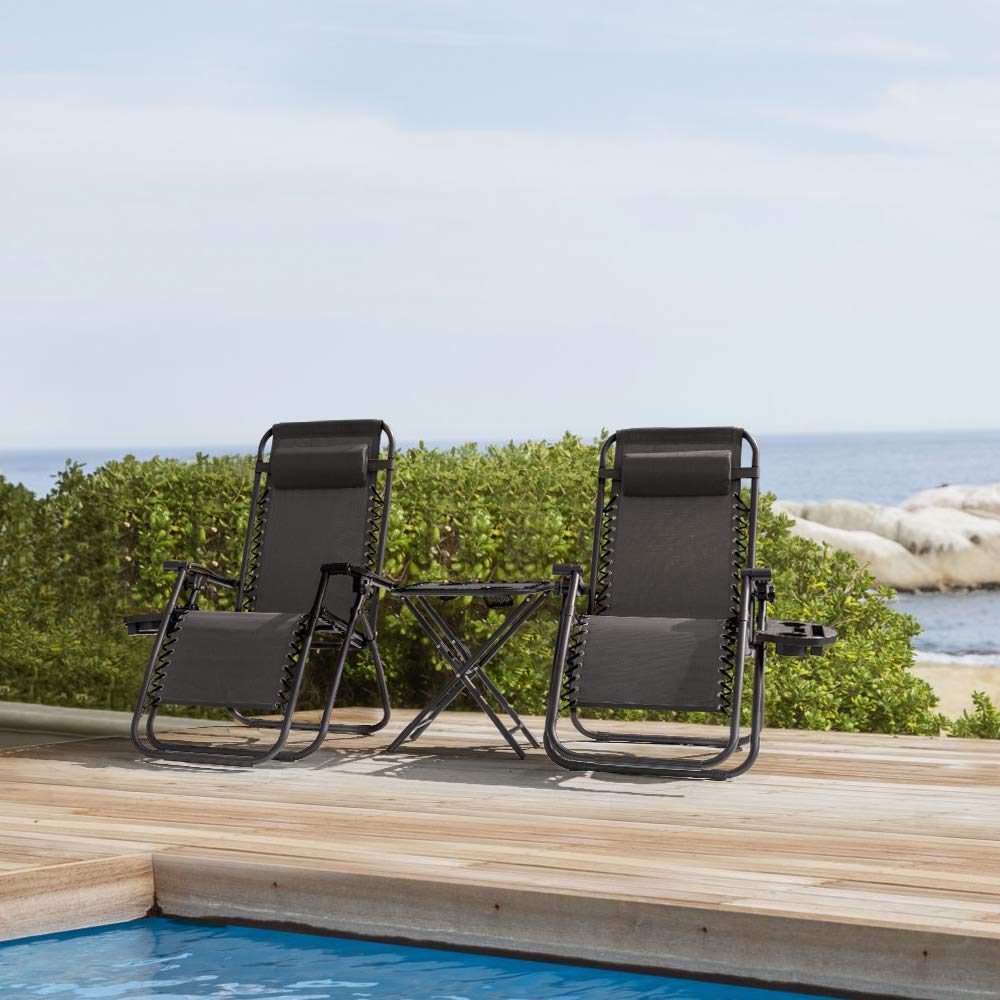 Set of 2 Lounge Chairs with Table