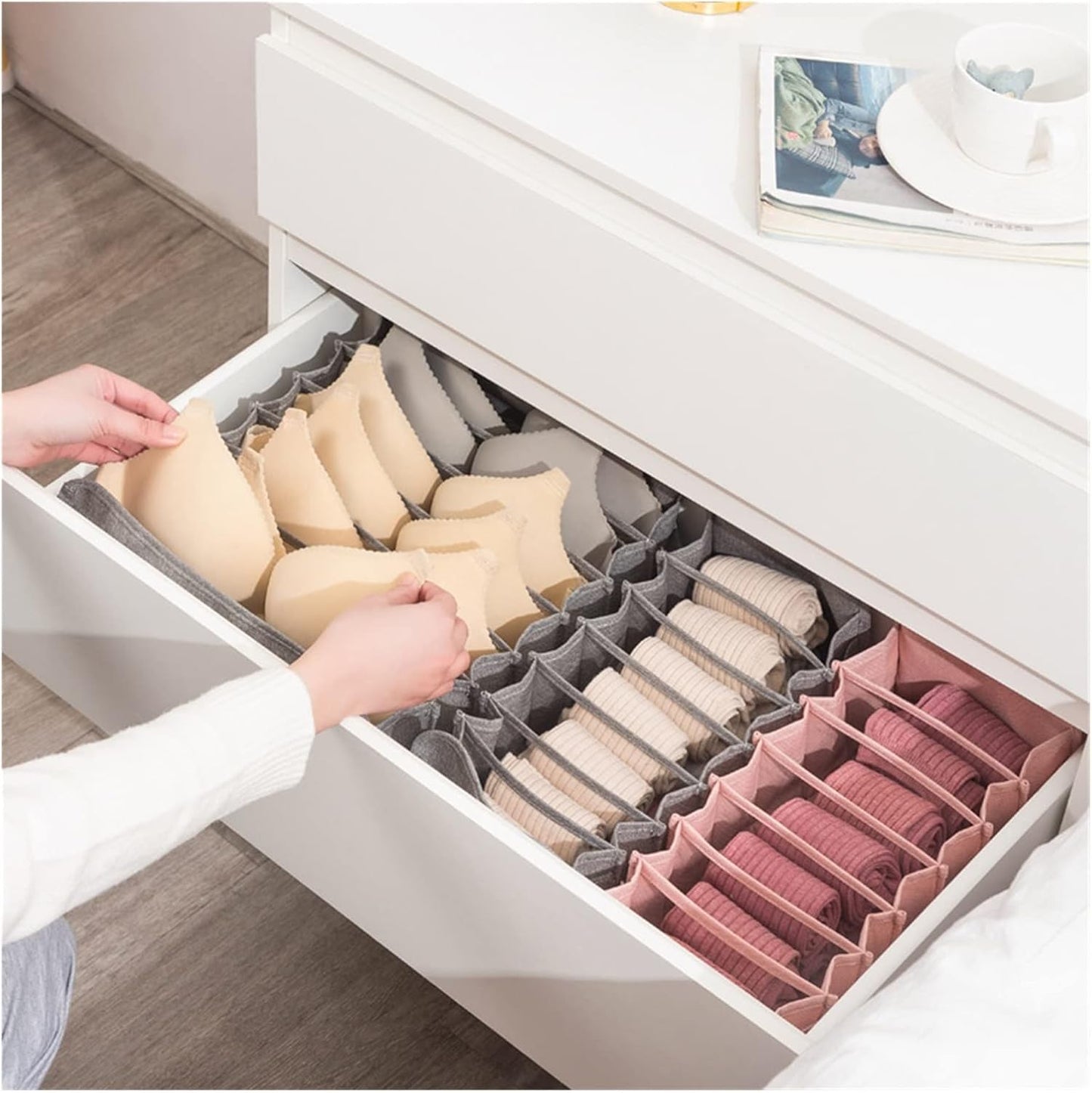 Set of 4 Foldable Bra Organiser