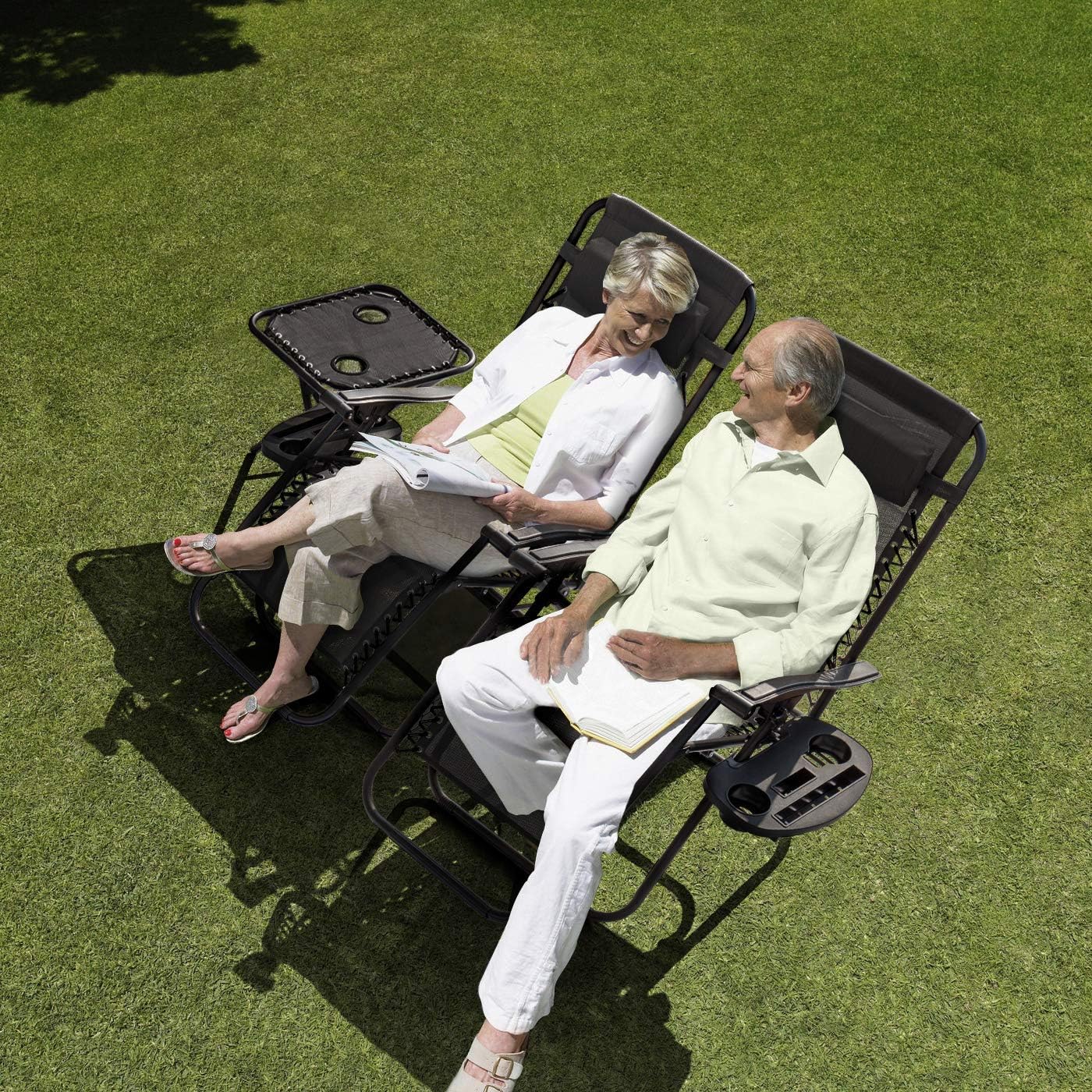 Set of 2 Lounge Chairs with Table