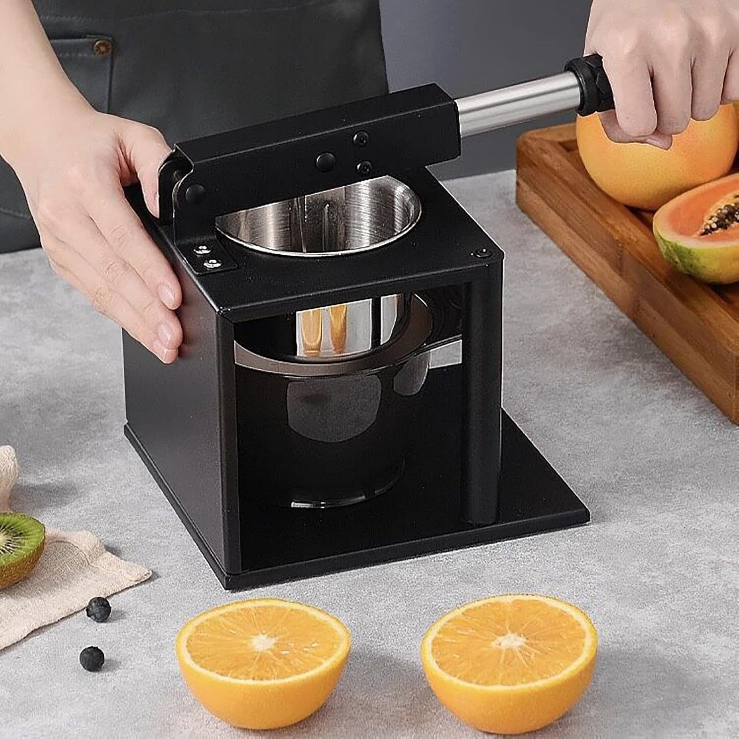 Easy Lemon Squeezer