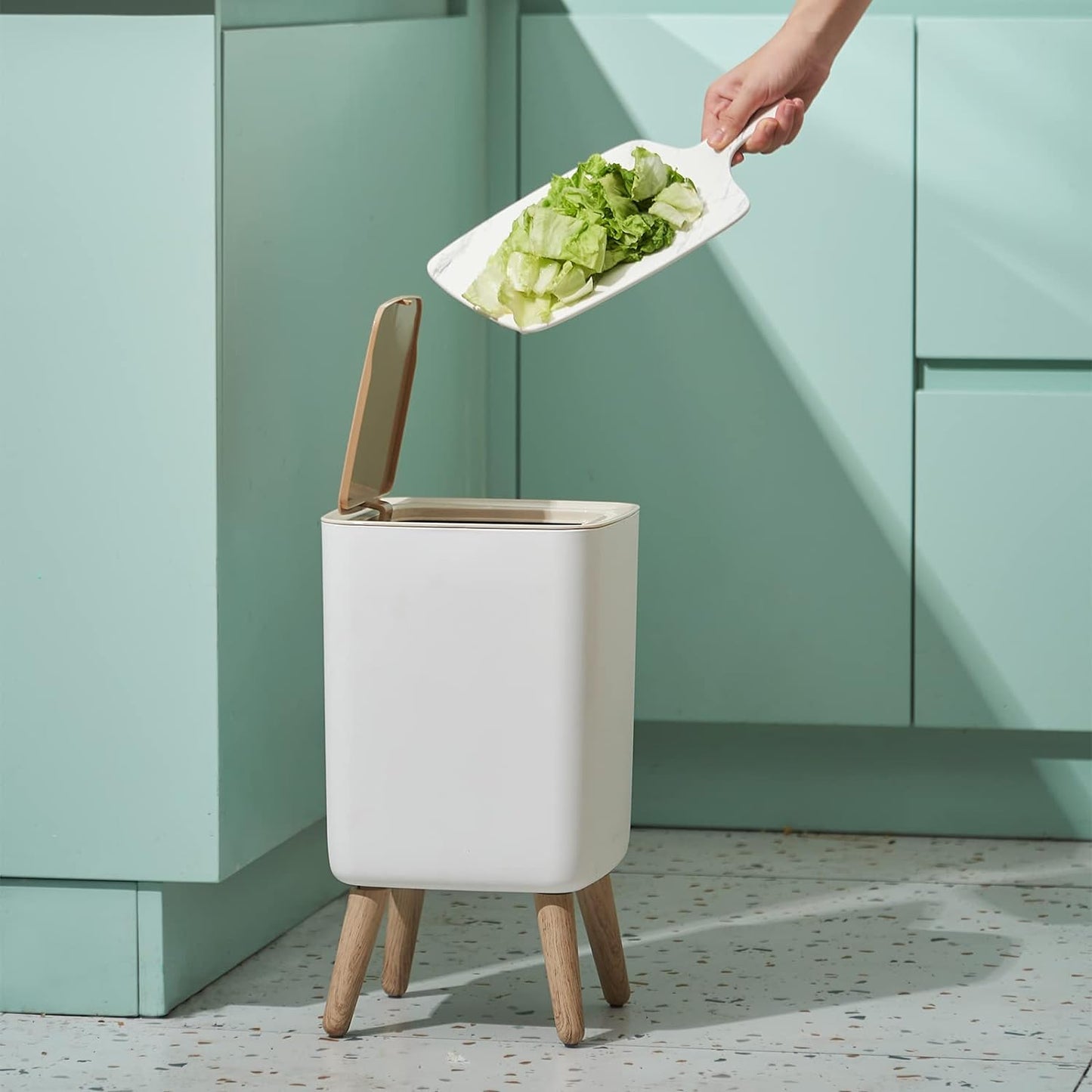 Kitchen Trash Can with Lid