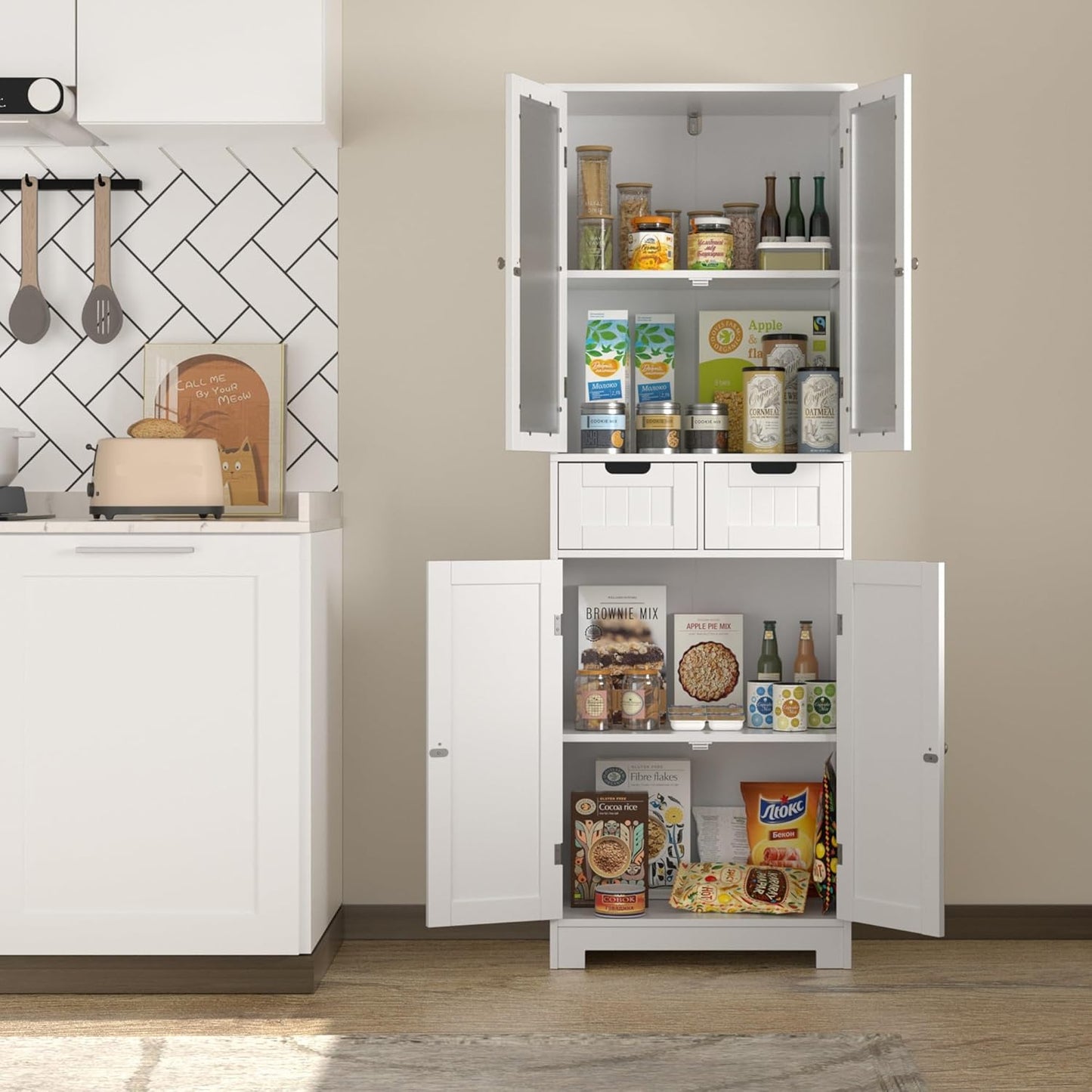 Cabinet with 4 Doors and 2 Drawers