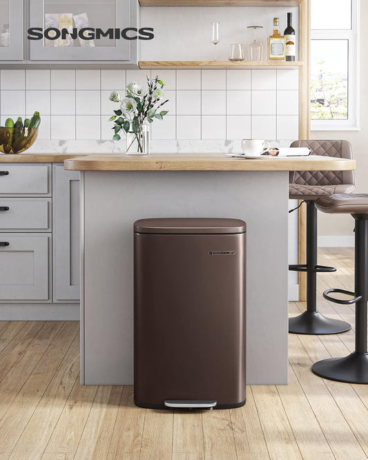 SONGMICS Trash Can