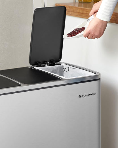 SONGMICS Trash Can